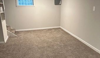 39 Everett, Akron, OH 44302