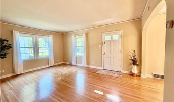 1111 Cedar St, Alexandria, MN 56308