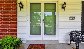 6 Helmsdale Ct, Ballwin, MO 63011