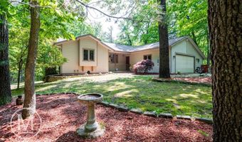 9057 Vergennes St SE, Ada, MI 49301