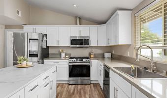 626 N Fig St, Escondido, CA 92025