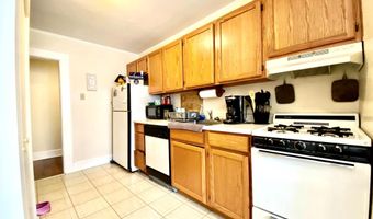 8 COMMONWEALTH Ave, Claymont, DE 19703