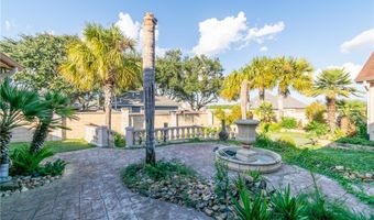 1921 Caroline Ave, Alice, TX 78332