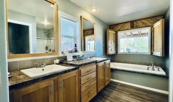 934 Cedar St, Ash Fork, AZ 86320
