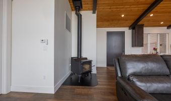 20138 E Cape Horn Rd, Bayview, ID 83803