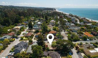 519 Cliff Dr, Aptos, CA 95003