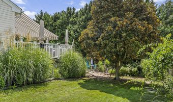 65 Chestnut Way Cir, Barnegat, NJ 08005