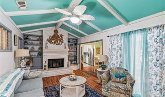 1638 W Palm Dr, Aransas Pass, TX 78336