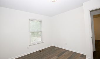 901 Glendale Dr, Aberdeen, NC 28315