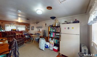 90 Water St, Chester, CT 06412