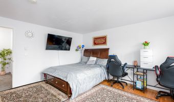 280 E Main St APT E6, Clinton, CT 06413