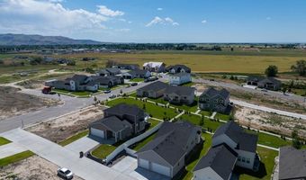 6147 Beacon Ln, Chubbuck, ID 83202