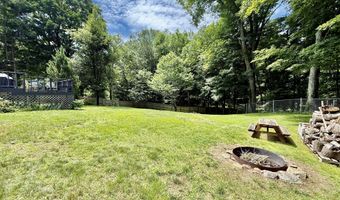 209 R Lake Rd, Andover, CT 06232