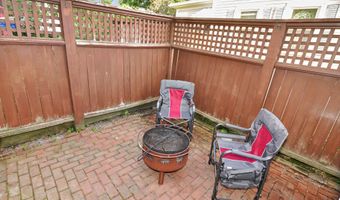 75 S Park St, Bangor, ME 04401