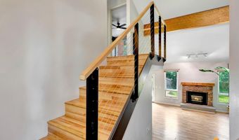 10620 Commodore Dr, Anchorage, AK 99507