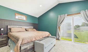2763 W Hickory Dr, Anderson, IN 46013