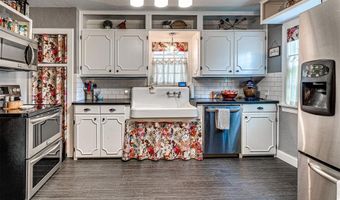 7800 NW 37th St, Bethany, OK 73008