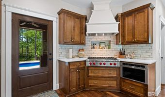 47252 Emmons Rd, Bay Minette, AL 36507