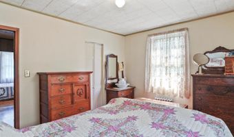12037 ERNSTVILLE Rd, Big Pool, MD 21711