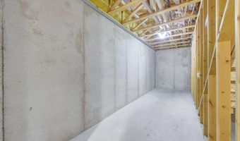 109 S Putter Dr, Andover, KS 67002