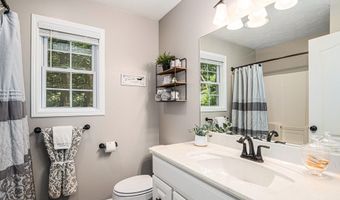 4106 Wildwood Dr, Allegan, MI 49010