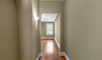 2068 Walton Way 201, Augusta, GA 30904