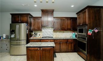 2501 SW Tupelo Ave, Bentonville, AR 72713