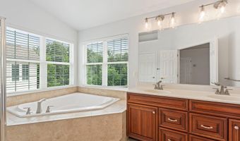 20056 NORTHVILLE HILLS Ter, Ashburn, VA 20147