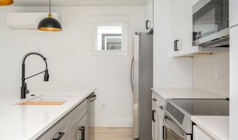 4103 SE Olsen St 2, Milwaukie, OR 97222
