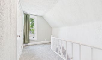1124 E 10th St, Anderson, IN 46012