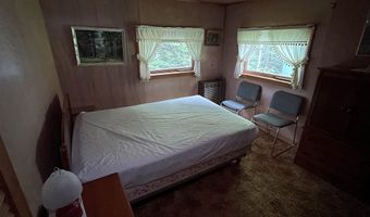 248 Cowan Rd, Averill, VT 05901