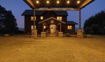 22000 SE Upper Matthews Creek Ln, Amity, OR 97101