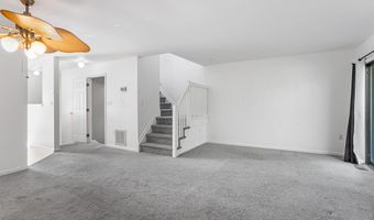 1901 Alpine Trl, Toms River, NJ 07753