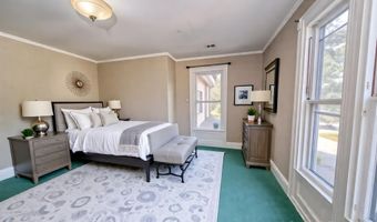 31 Franklin St, Belfast, ME 04915