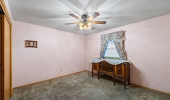 270 Benton St, Austintown, OH 44515