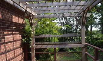 561 W Redbud Ln, Atoka, OK 74525