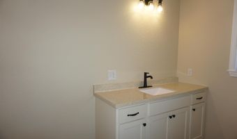 501 Forbes Dr, Bald Knob, AR 72010