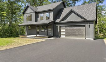 52 Woodbrey Ln, Standish, ME 04084