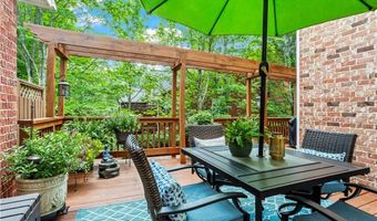2424 Loxford Ln, Alpharetta, GA 30009