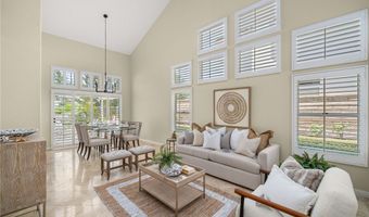 405 S Laureltree Dr, Anaheim, CA 92808