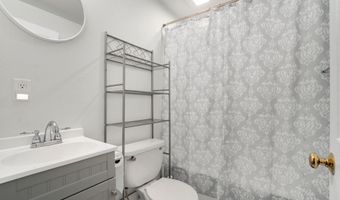 1603 SWING Dr, Cheyenne, WY 82007