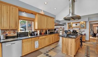 16244 Philomene Blvd, Allen Park, MI 48101