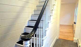 215 Maple St, Bennington, VT 05201