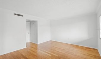 123 BLUE POINT Way 320, Altamonte Springs, FL 32701