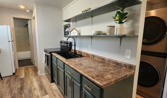 104 Cottage Brook Cir, Anderson, MO 64831