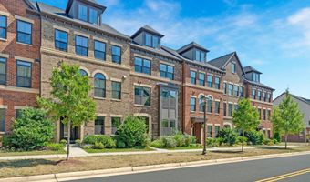22266 PHILANTHROPIC Dr, Ashburn, VA 20148