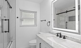 985 LAS FLORES Way, Orlando, FL 32804