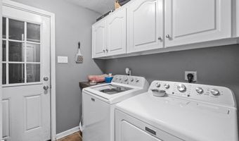 32 Chickasaw Dr, Austin, AR 72007