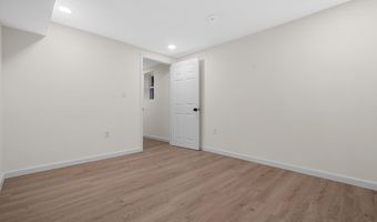 2316 FORT Dr, Alexandria, VA 22303