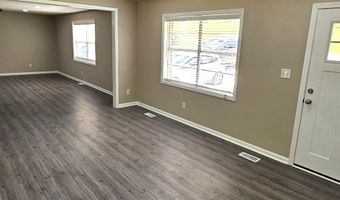 1119 CHATWOOD Dr, Anniston, AL 36206